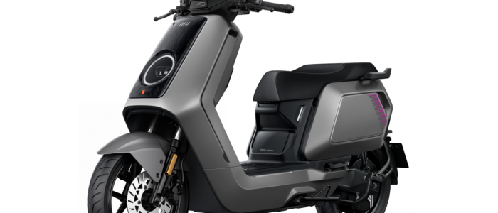 NQiX 150_Basic Render_Gray_Front 45