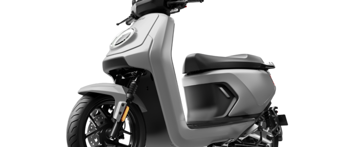 MQi GT 100_Front 45 Left_Gray